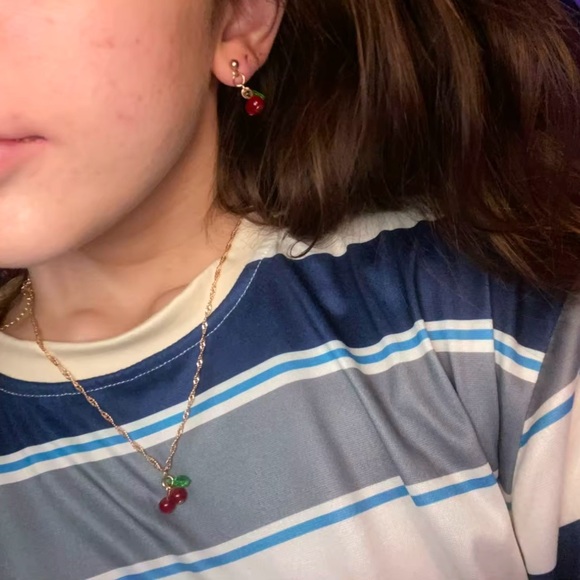 Anthropologie Petite Cherry Red Gold Set - Picture 10 of 16